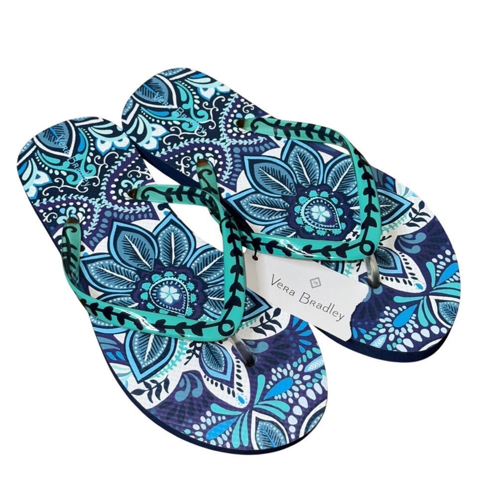 Vera Bradley Medallion Flip Flops Blue Island Size Small ( 5-6)